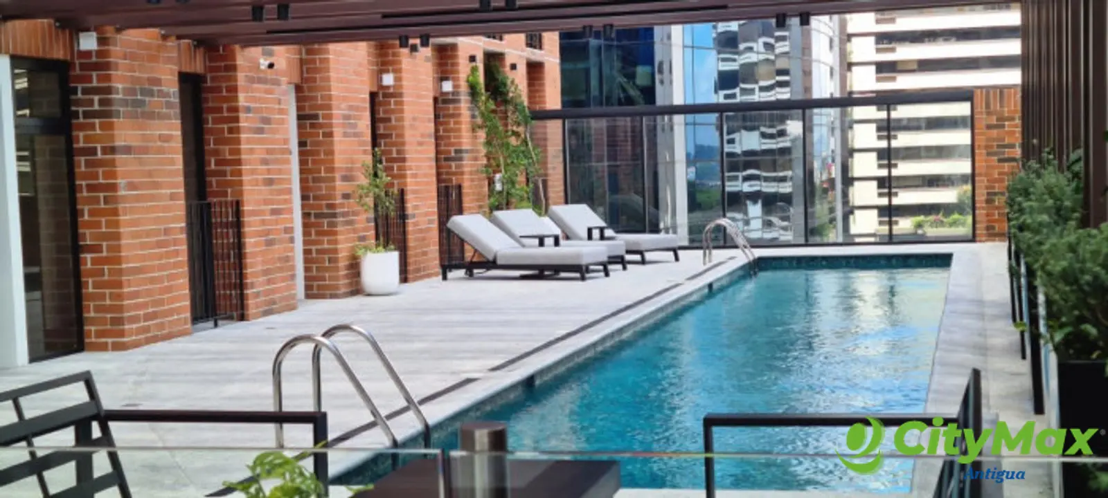 Apartamento en Venta Amueblado en Edificio en Zona 10 - foto 10