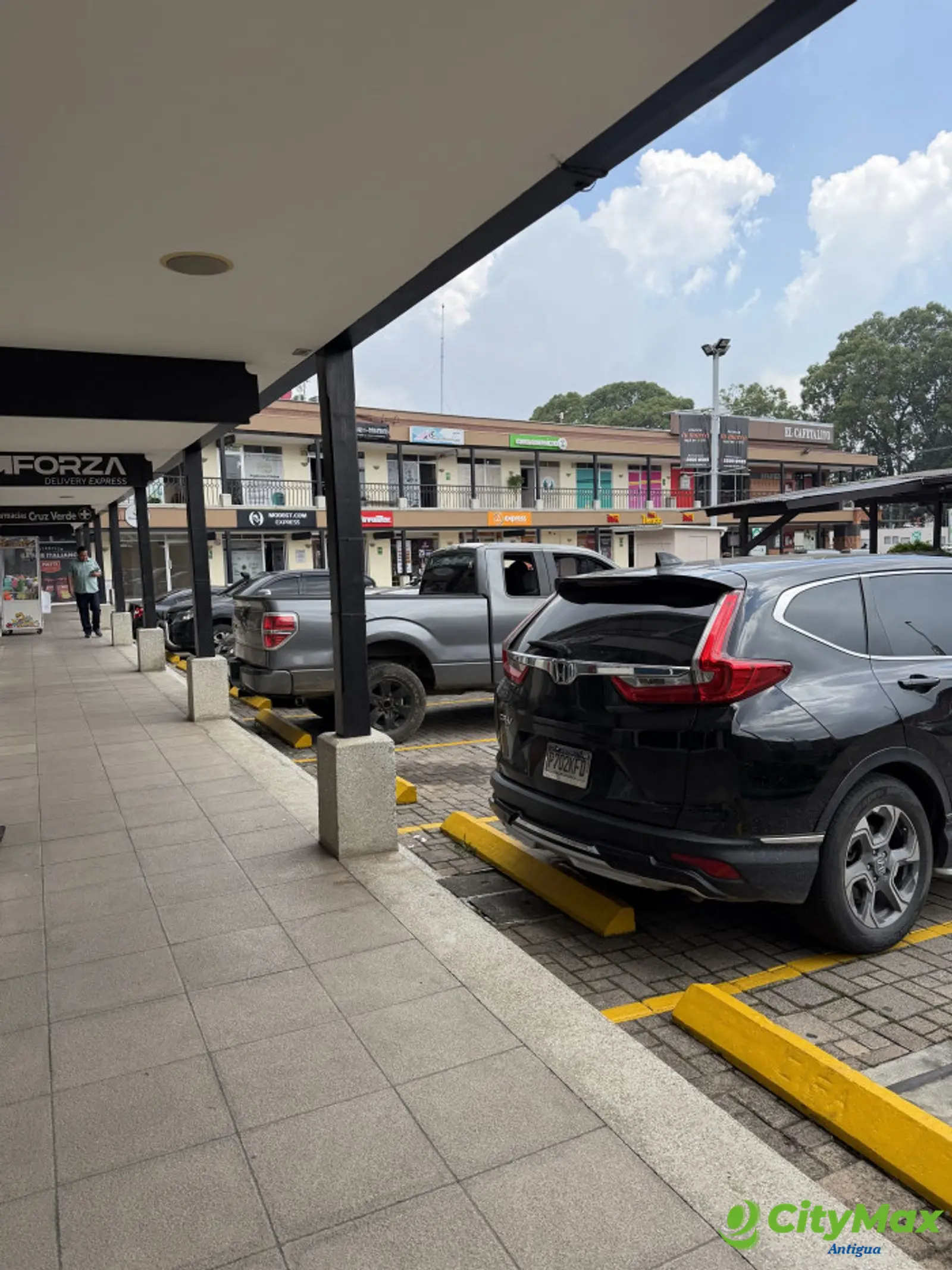 LOCAL COMERCIAL EN RENTA EN SAN LUCAS - foto 3