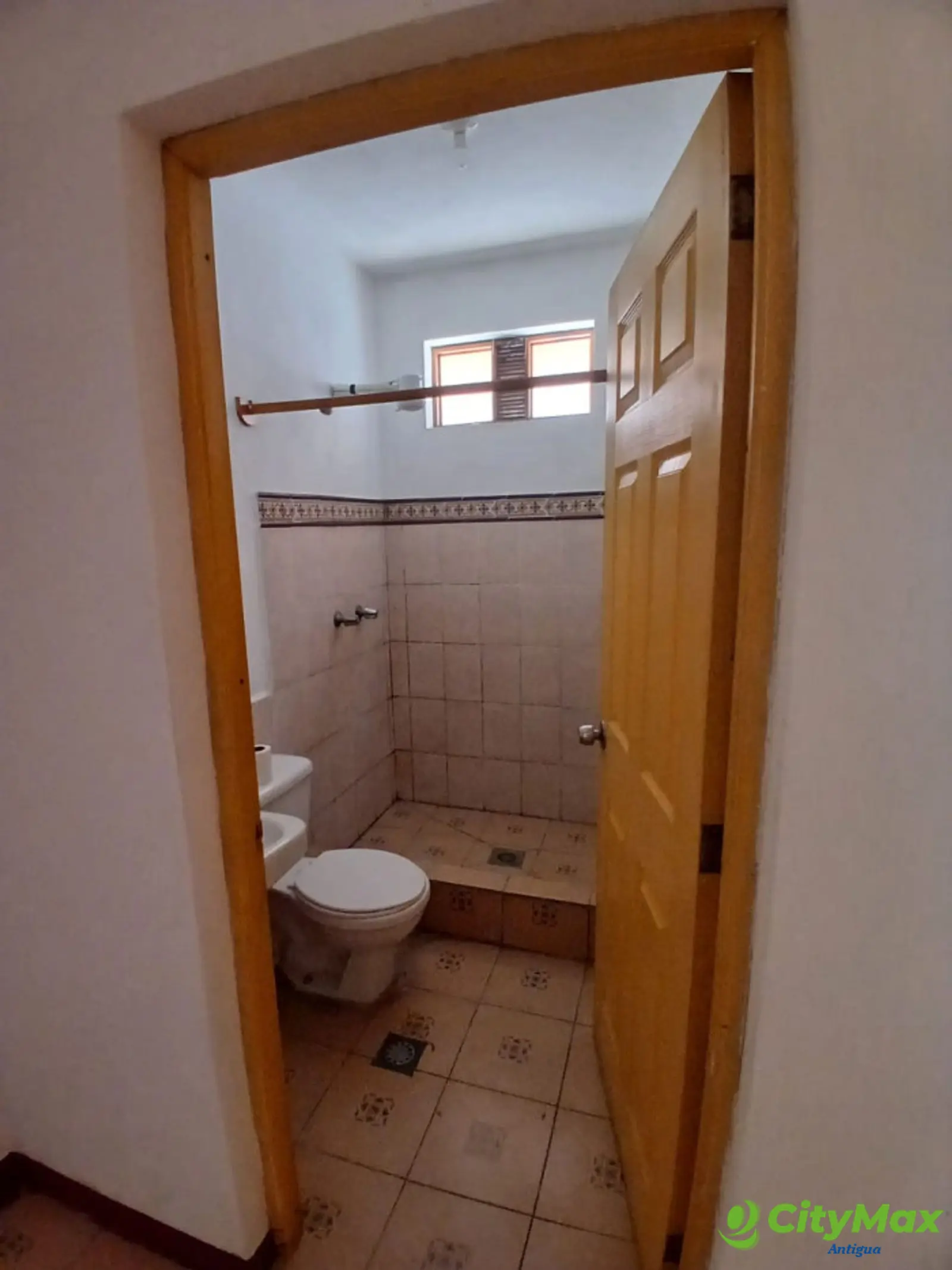 Apartamento en renta cercano al parque de Jocotenango - foto 7