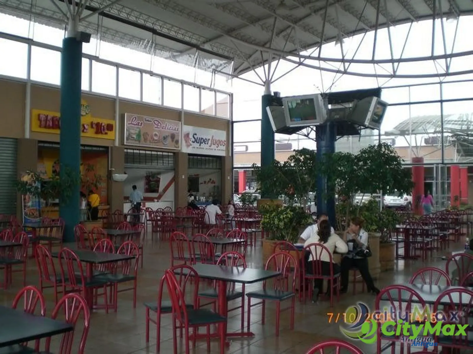 CityMax renta local en plaza comercial de Villa Nueva - foto 10