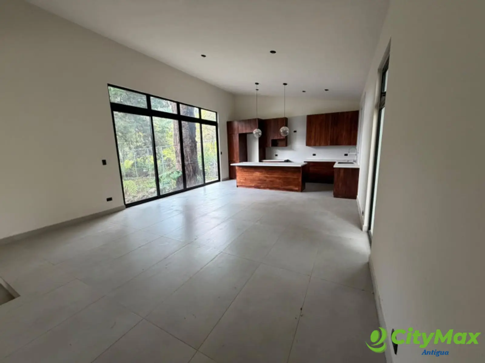 CASA DE UN NIVEL EN CHOACORRAL SAN LUCAS - foto 3