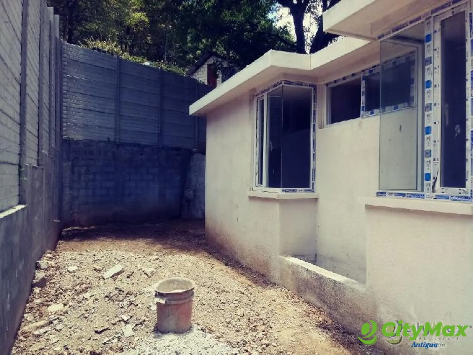 CityMax Antigua vende casa en obra gris en Santa Lucia - foto 11