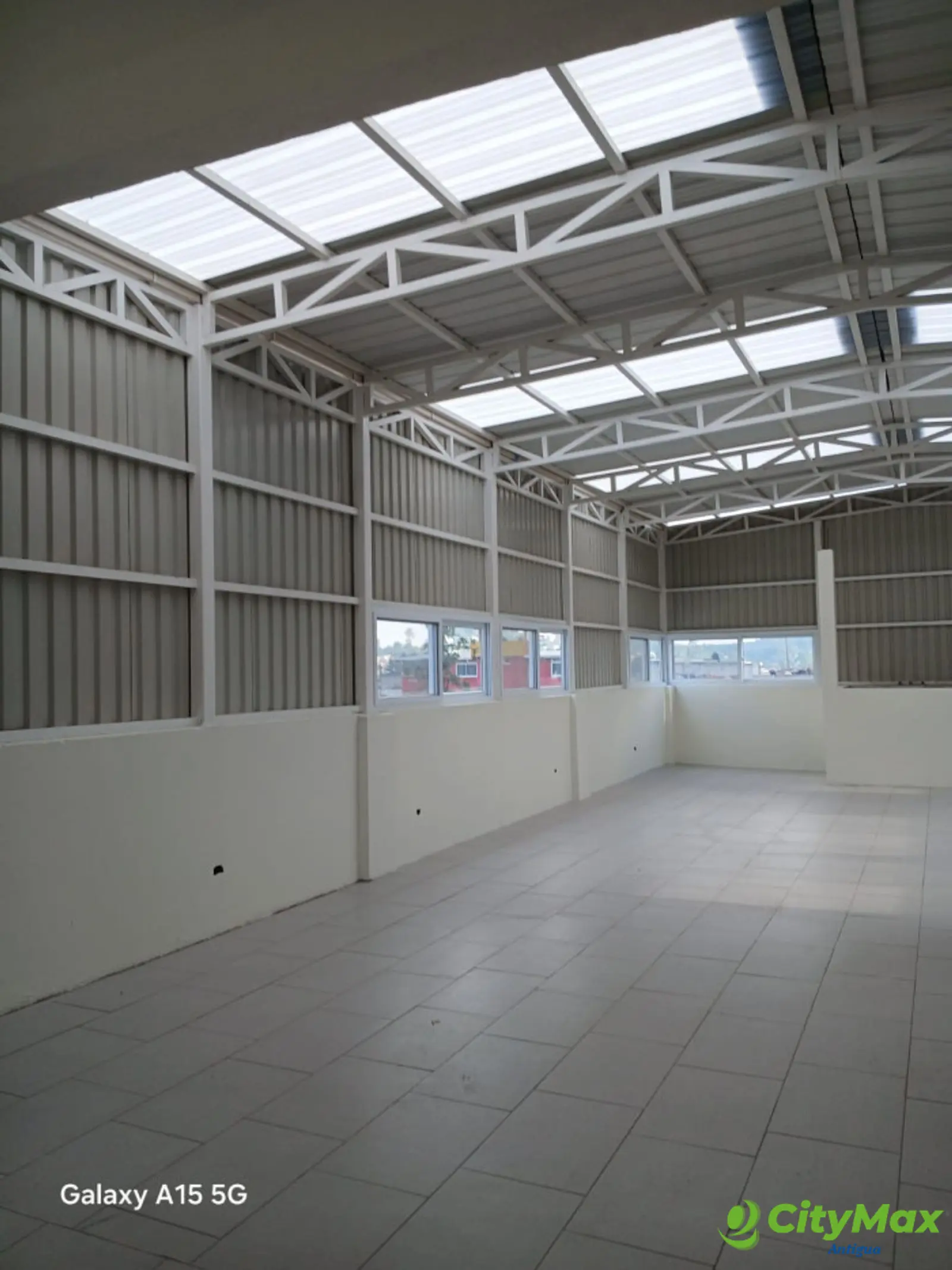 Edificio Comercial en Renta el Centro de Chimaltenango - foto 13