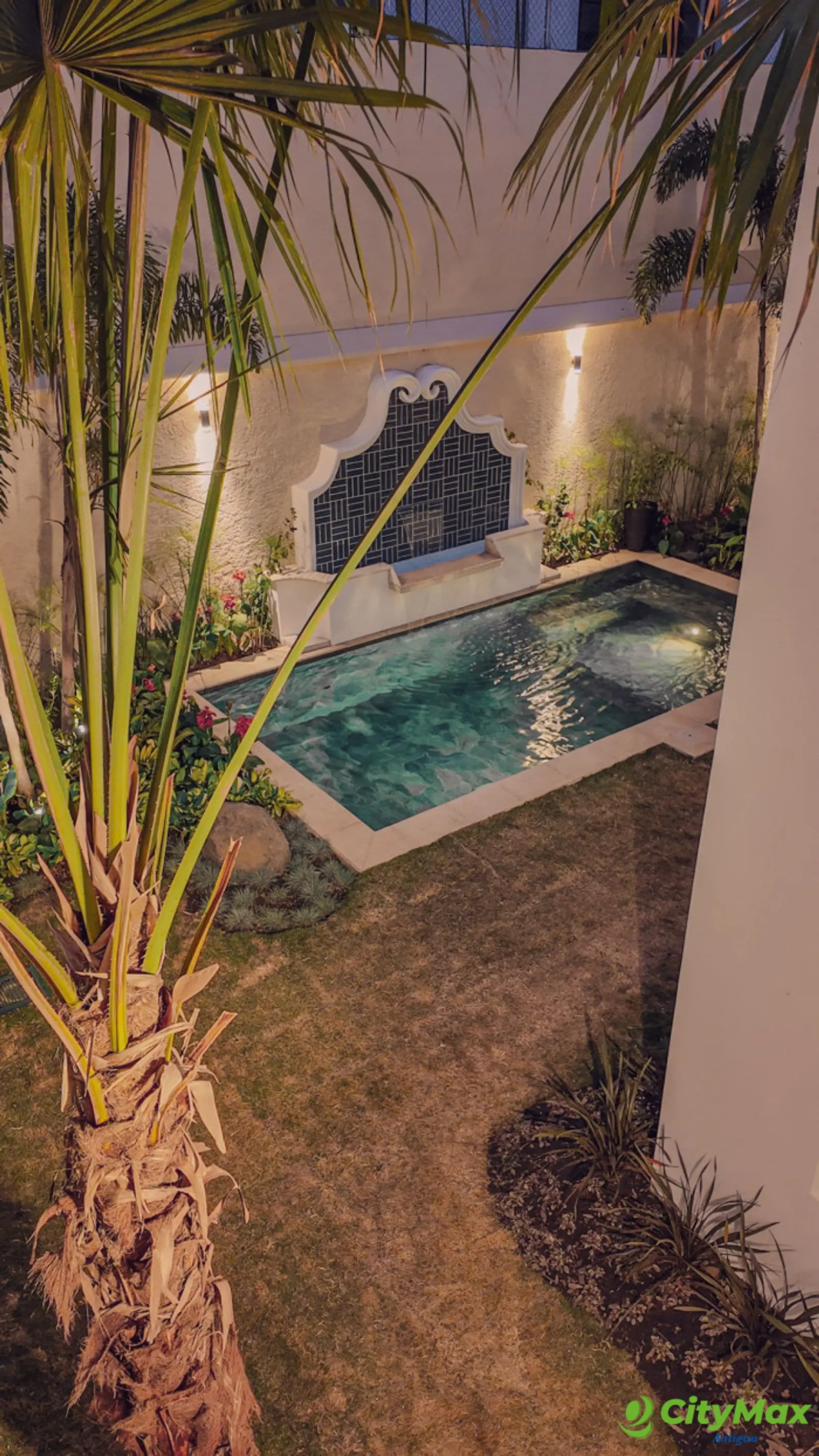 En venta casa con Piscina Club Residencial Antigua Gt - foto 11