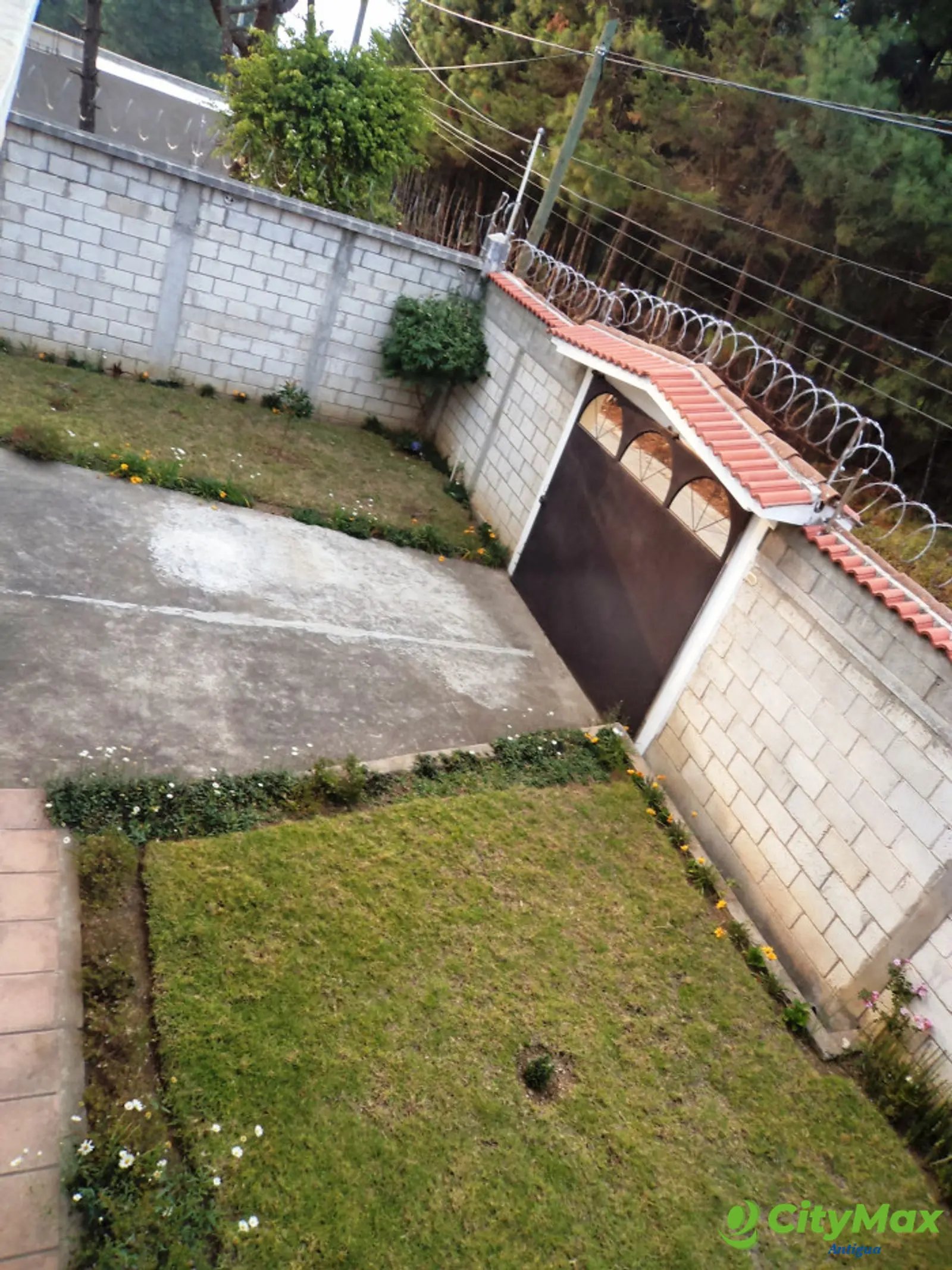 Casa amplia Venta y Renta en San Lucas Sacatepéquez - foto 5
