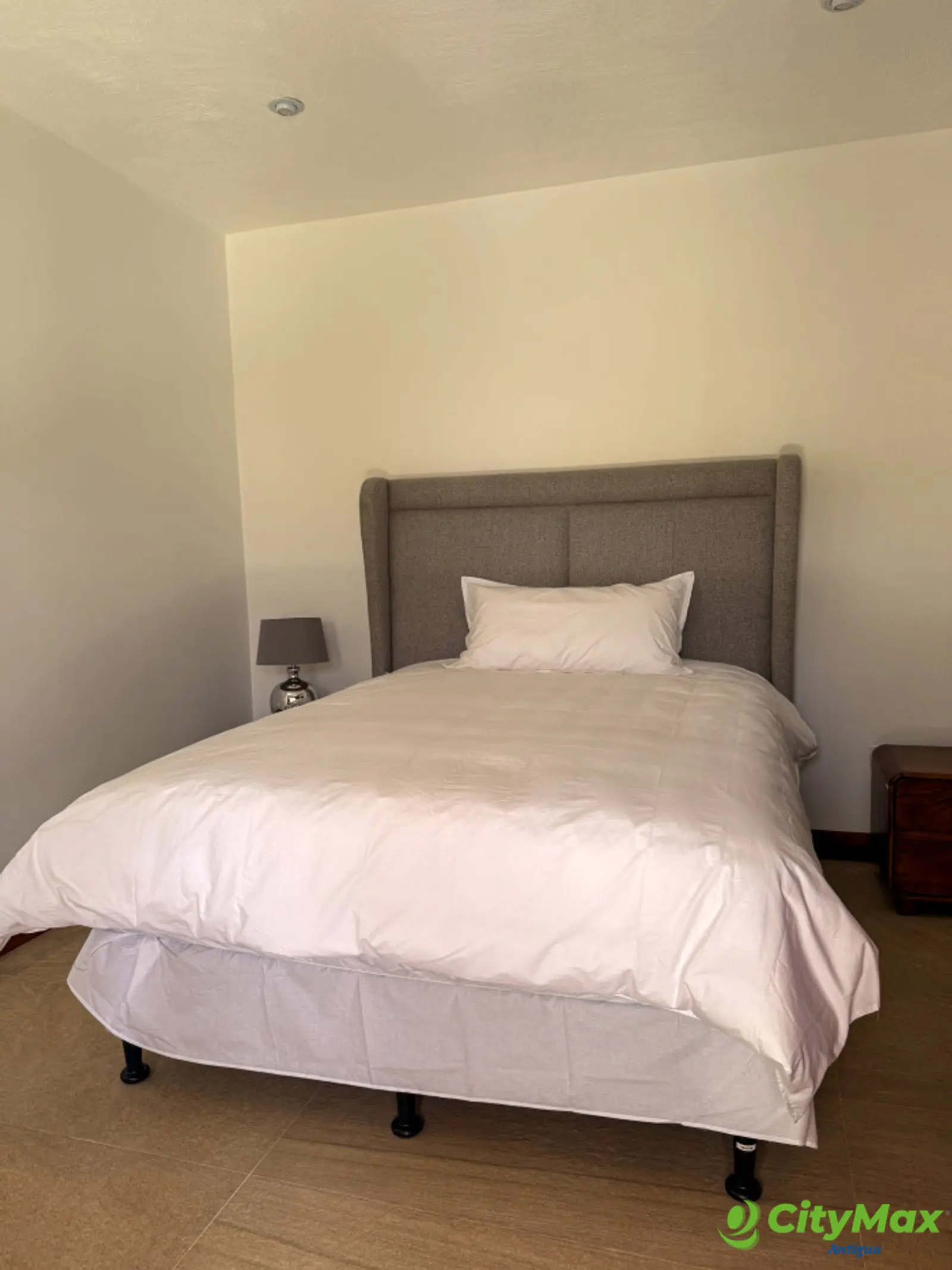CASA EN VENTA EN LUJOSO RESIDENCIAL CERCA DE ANTIGUA GT - foto 15