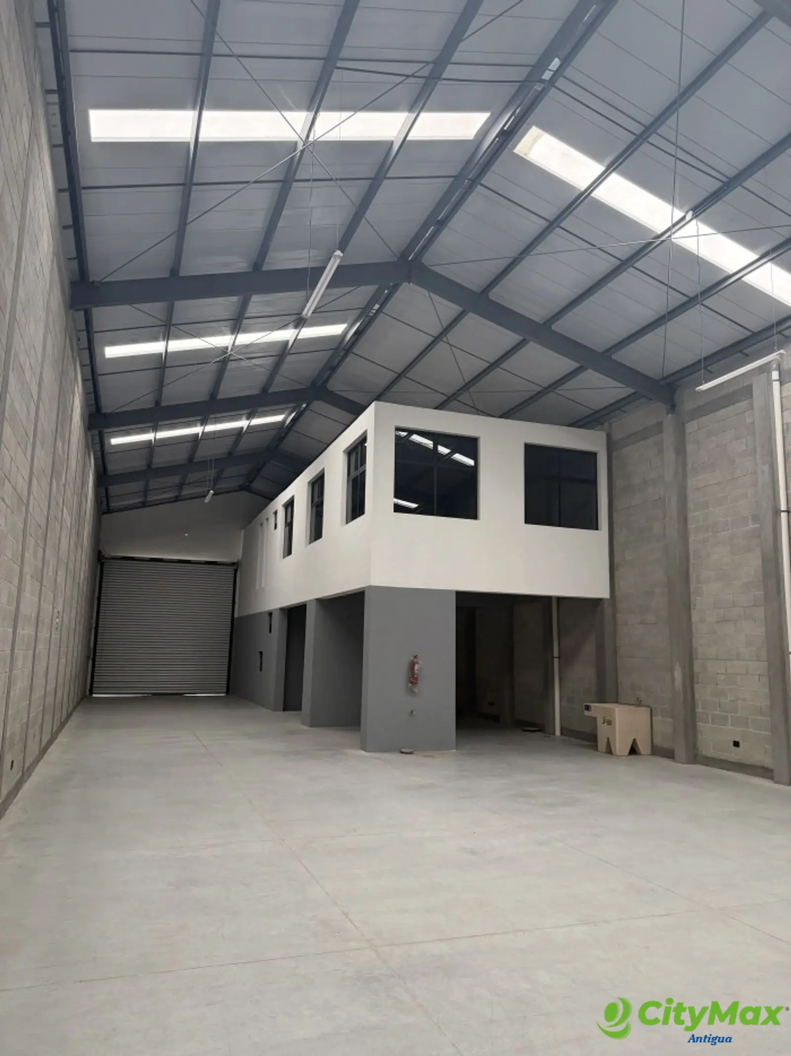 OFI-BODEGA EN RENTA EN CHIMALTENANGO - foto 5