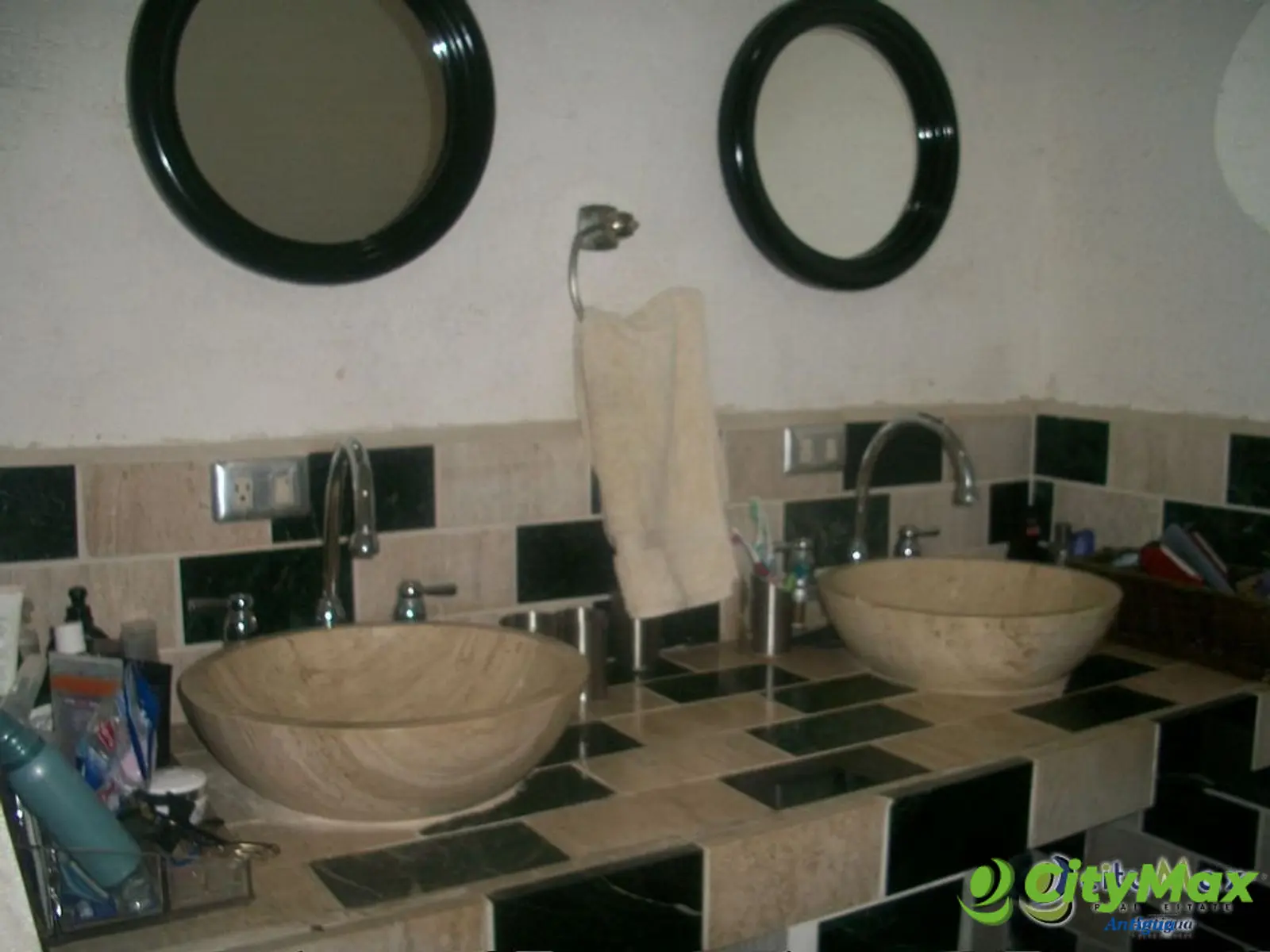 Aproveche!En Venta 3 casas en Residencial en San Lucas - foto 8