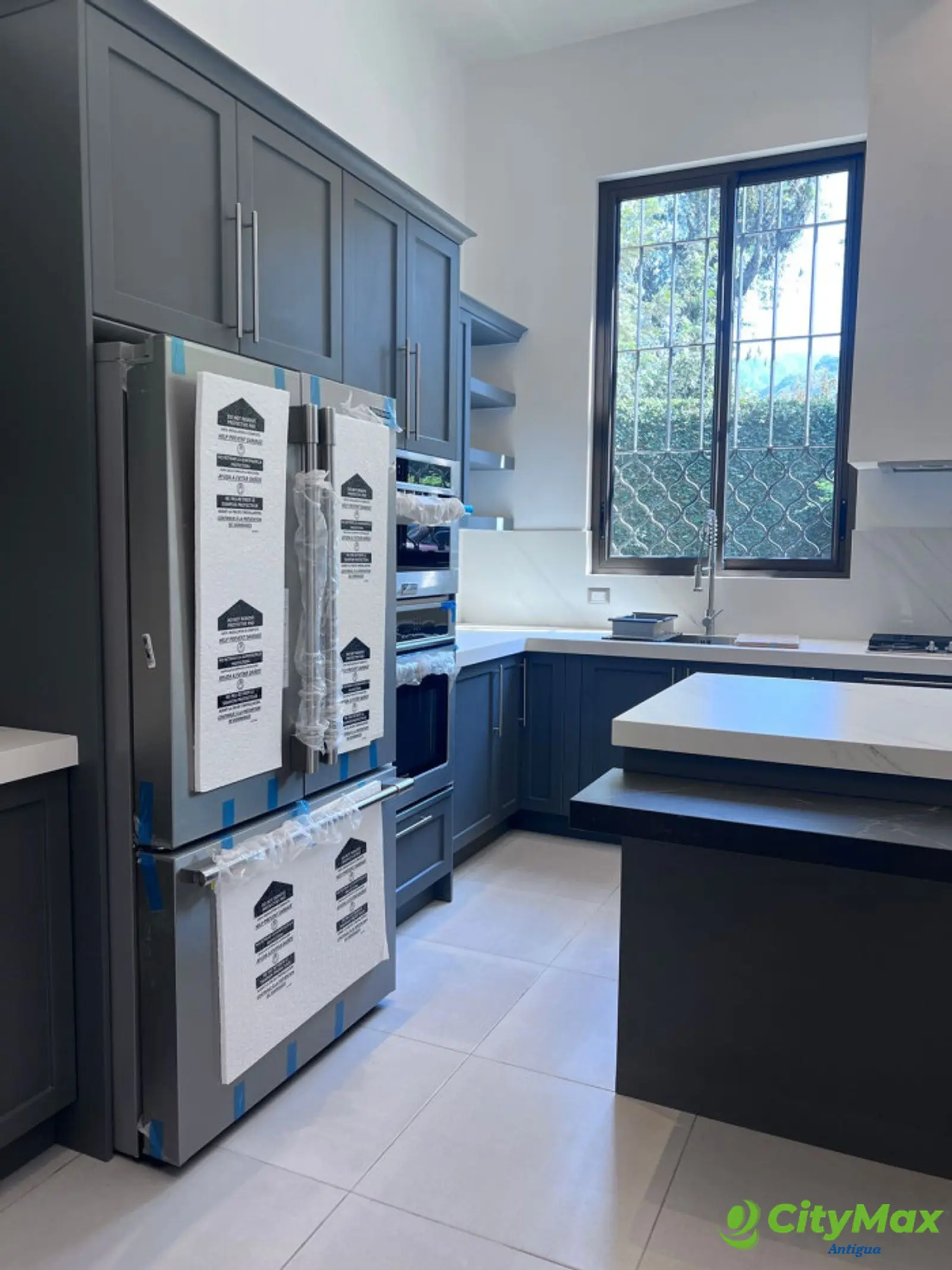 Amplia casa en venta en Condado del Obispo - foto 7
