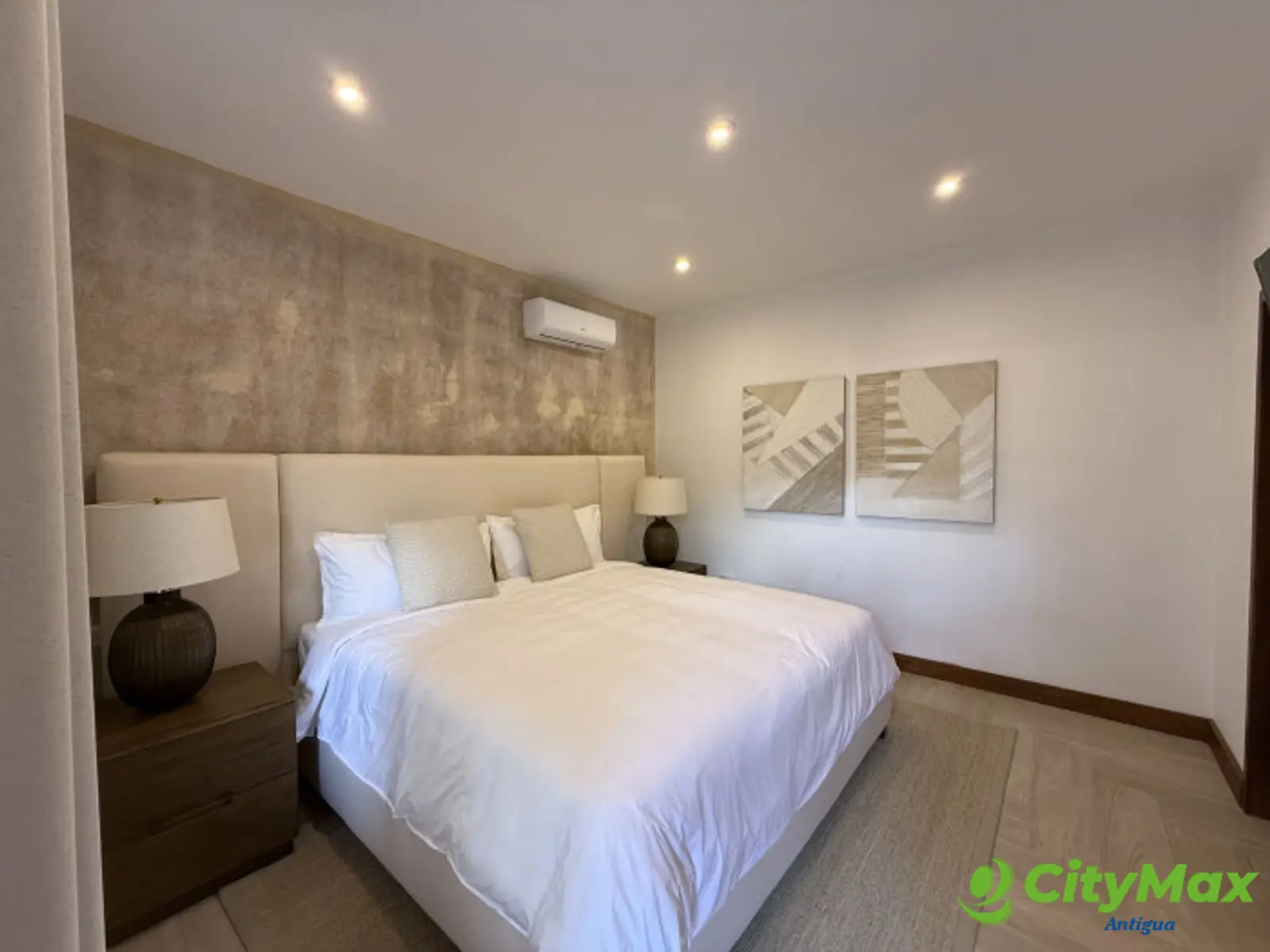 Venta de Casa  Moderna en Condominio San Miguel Dueñas  - foto 4