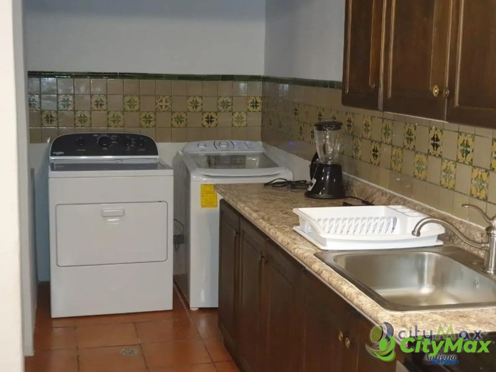 Se renta apartamento amueblado en el casco de Antigua G - foto 4