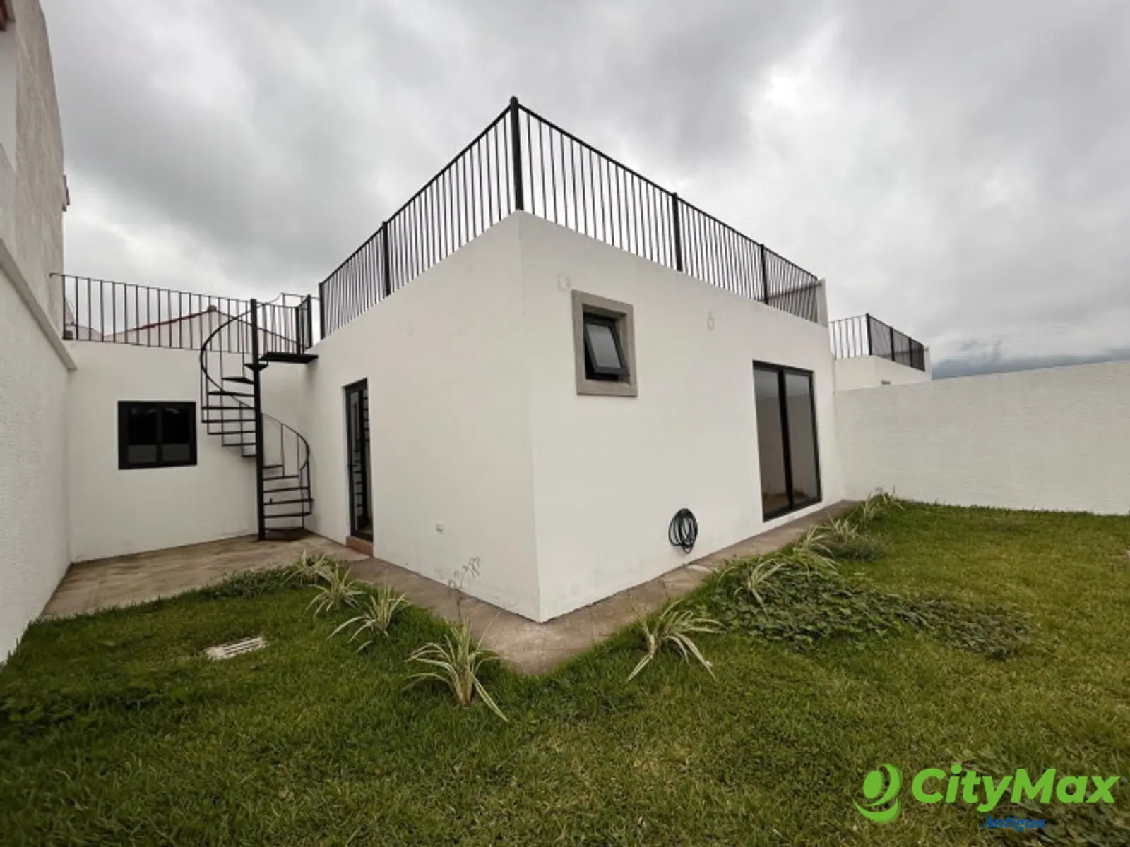 Casa en venta Residencial cercano a Antigua Guatemala - foto 8
