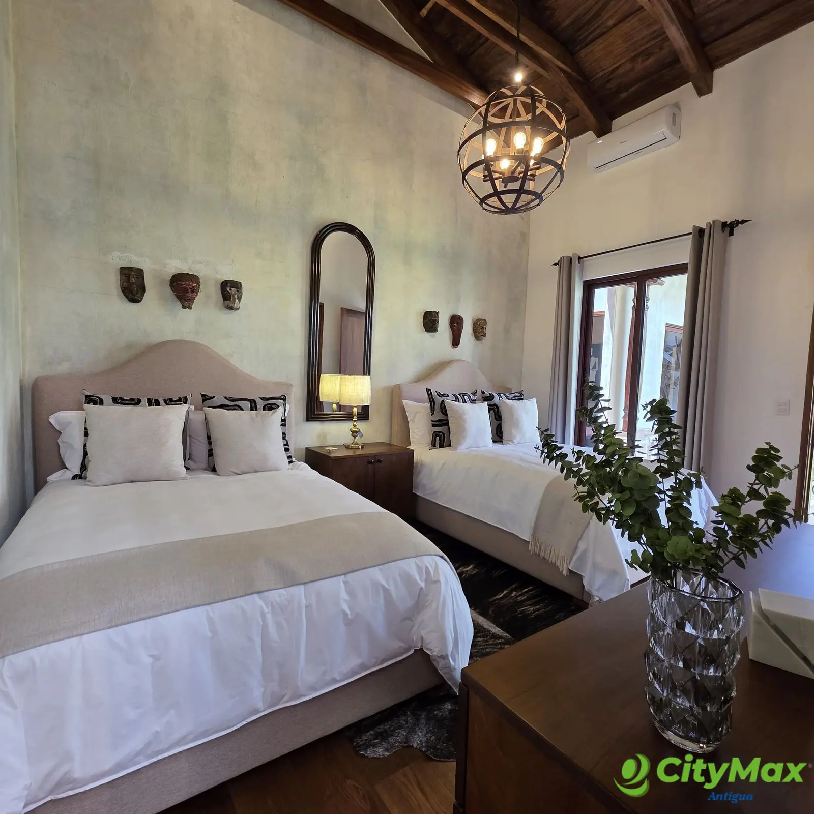En venta exclusiva y amplia casa en Antigua Guatemala - foto 7