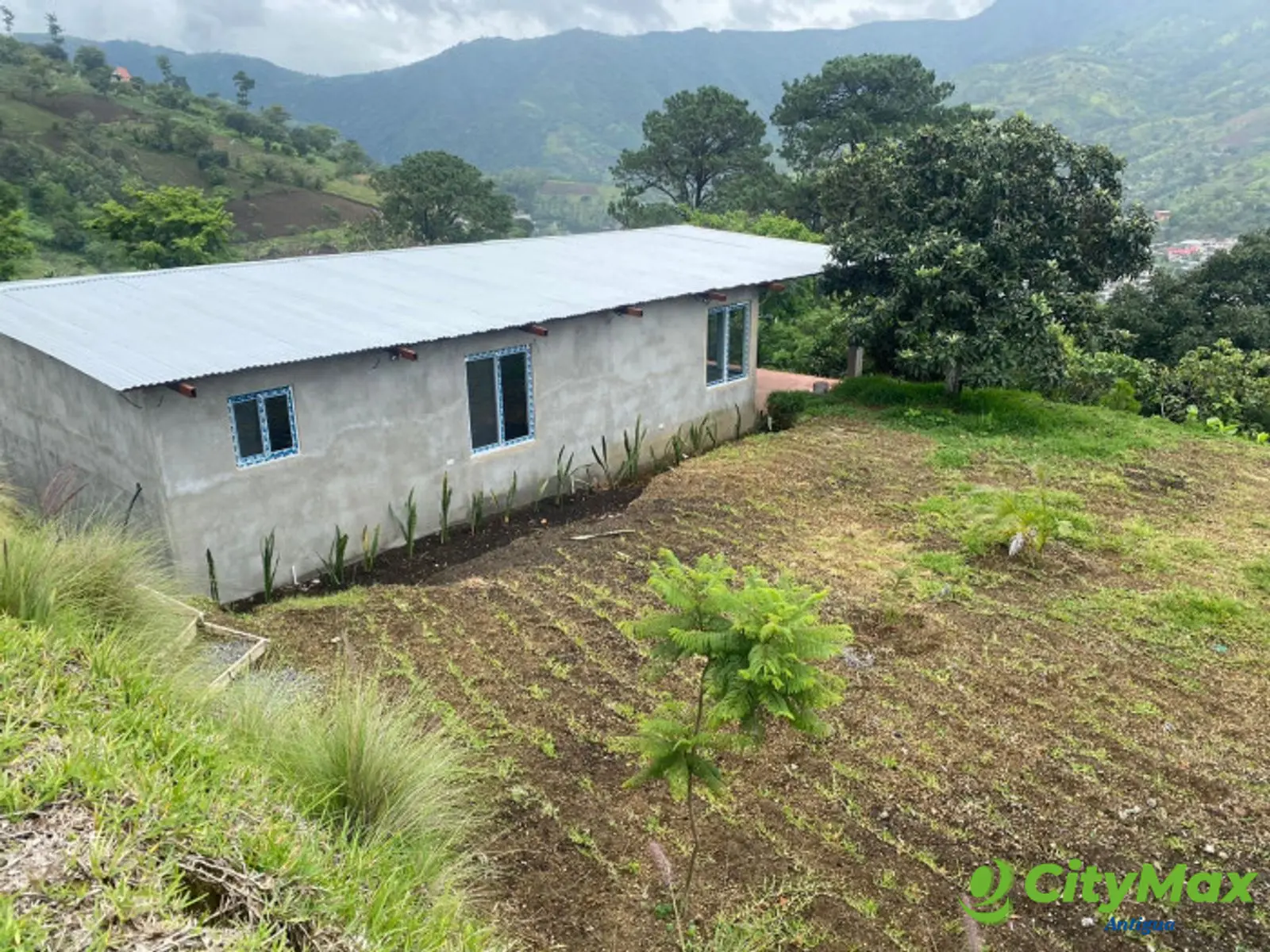 Se vende casa tipo cabaña en San Lorenzo el Cubo - foto 3