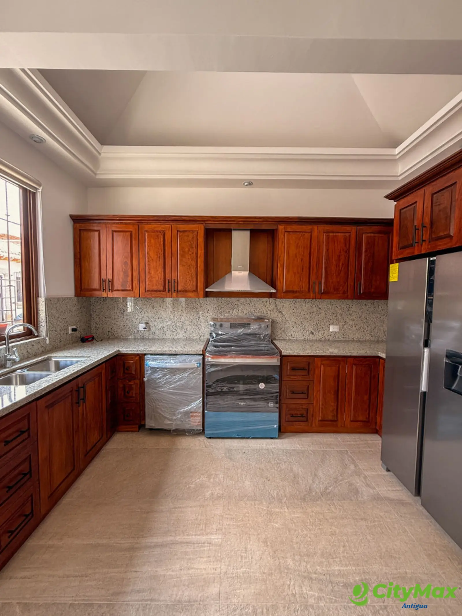 CASA EN VENTA EN LUJOSO RESIDENCIAL CERCA DE ANTIGUA GT - foto 6