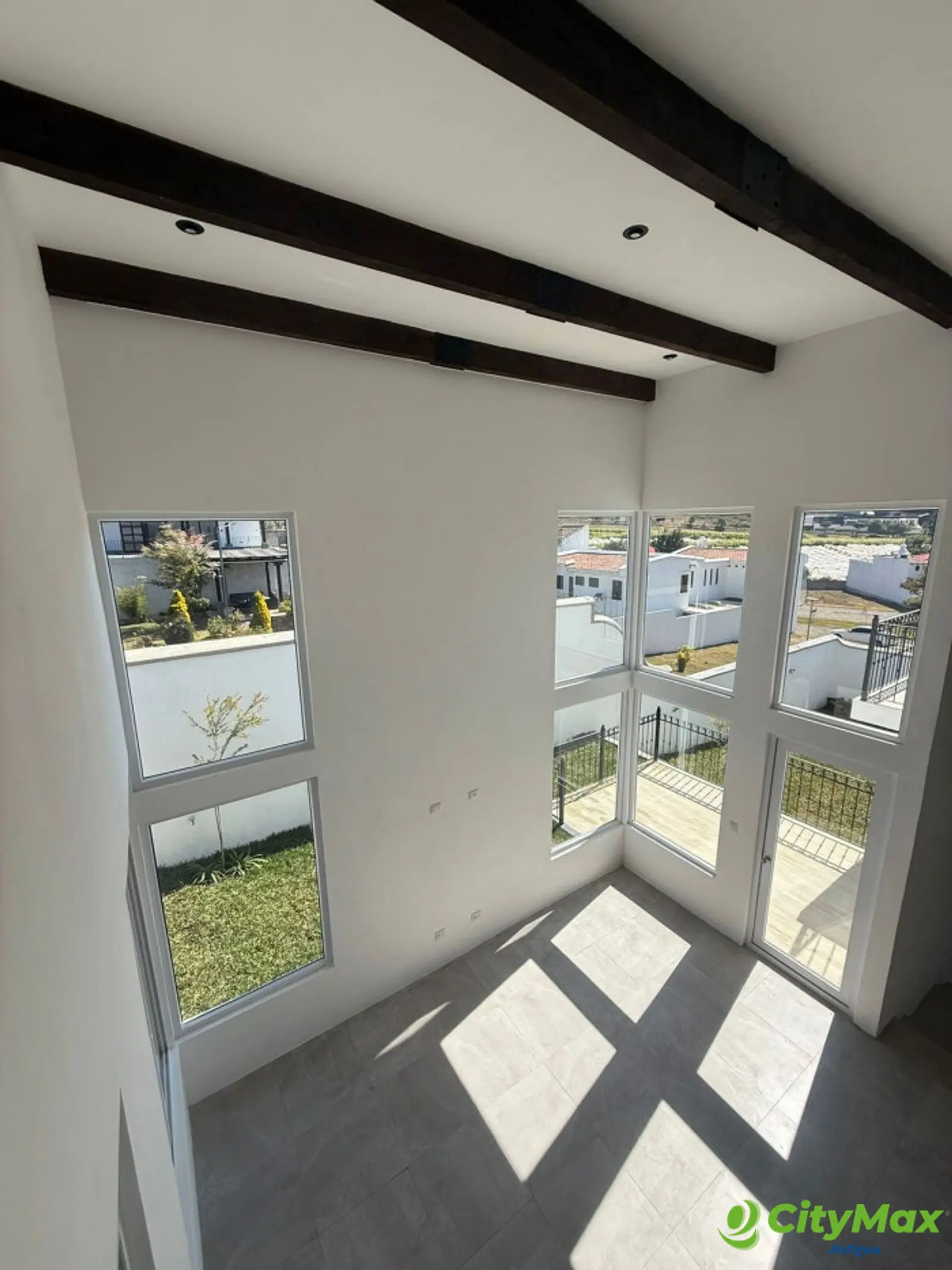 Casa en venta entre Sta. Lucía Milpas y Bárcenas  - foto 12
