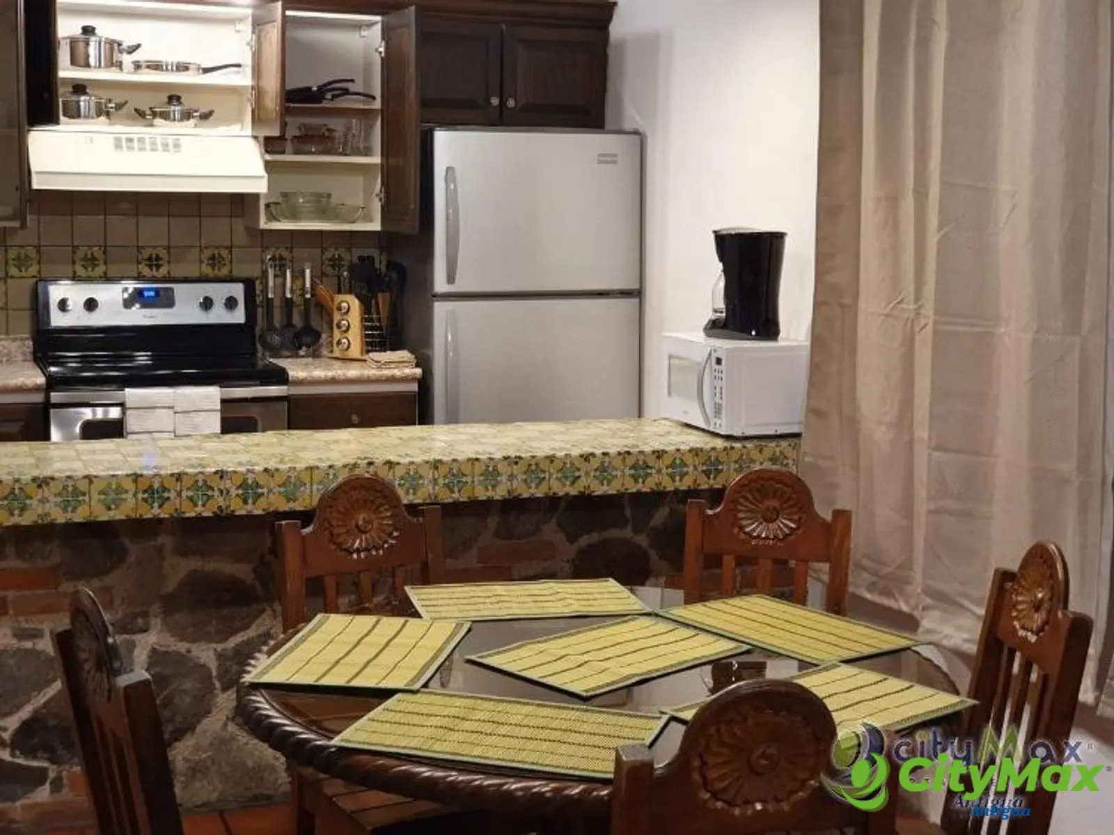 Se renta apartamento amueblado en el casco de Antigua G - foto 5