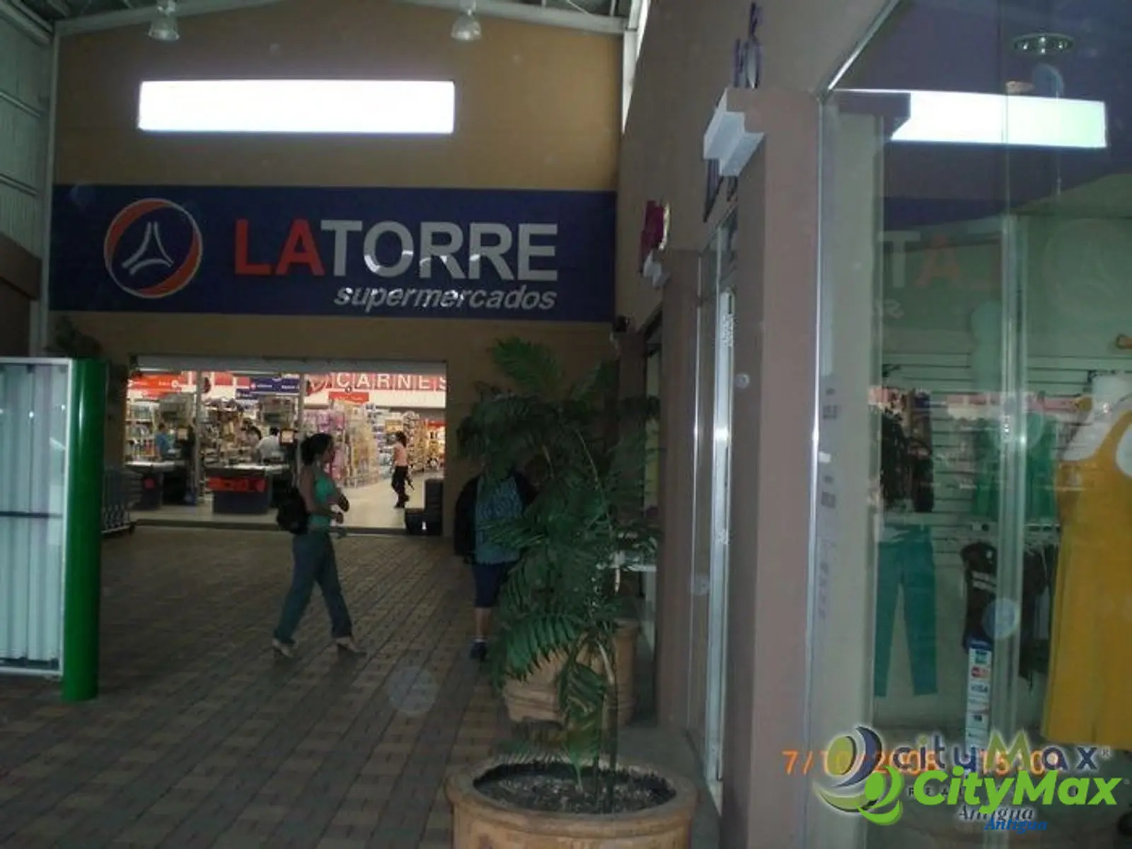 CityMax renta local en plaza comercial de Villa Nueva - foto 7