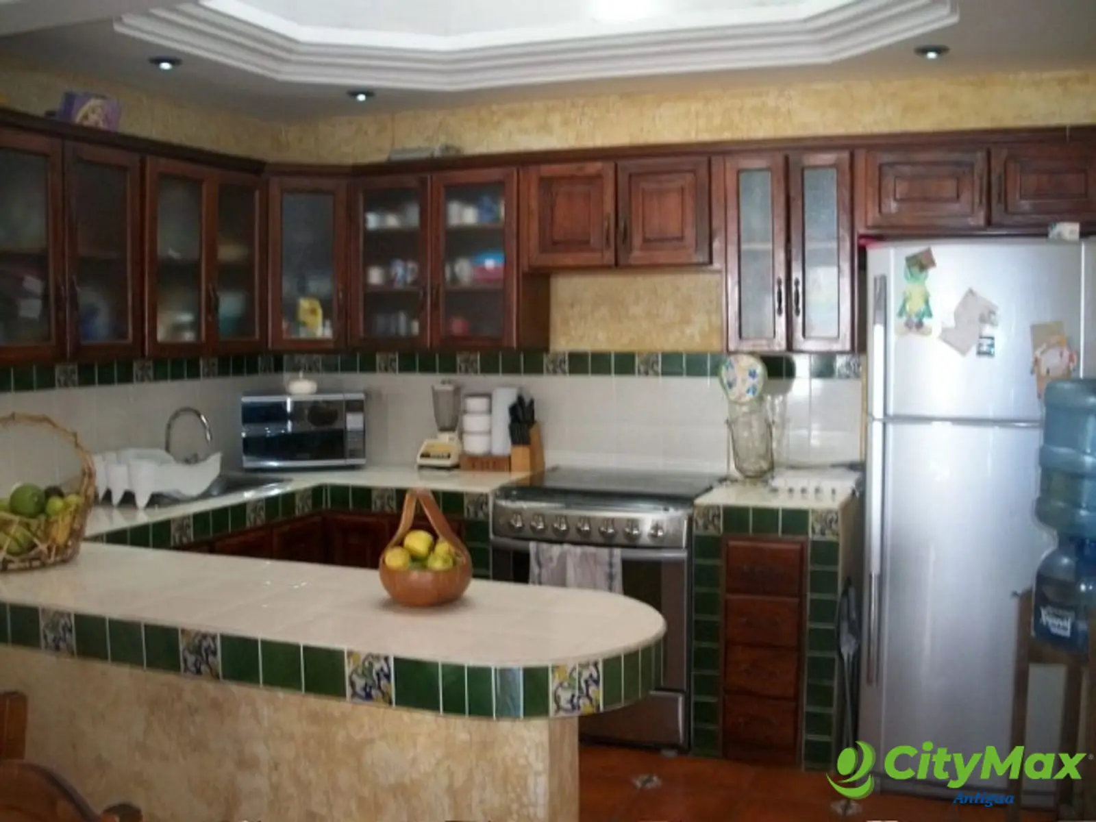 SE vende casa cercana a La Antigua Guatemala - foto 4