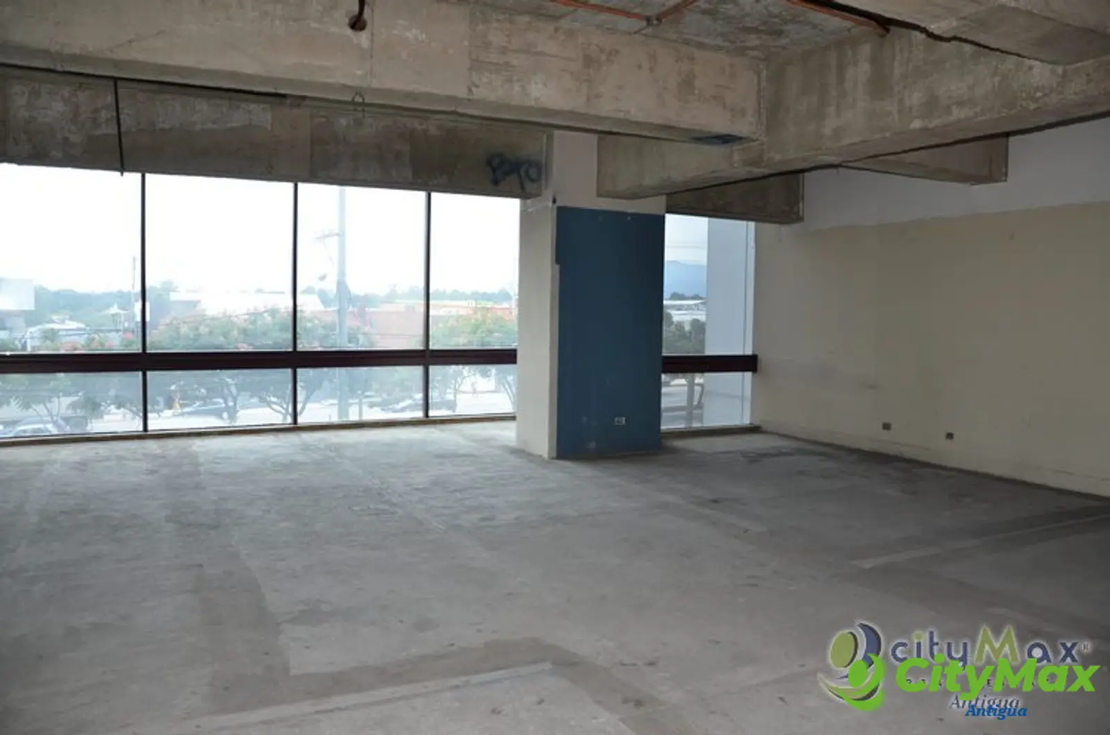 CityMax Antigua vende edificio sobre calzada roosevelt! - foto 2