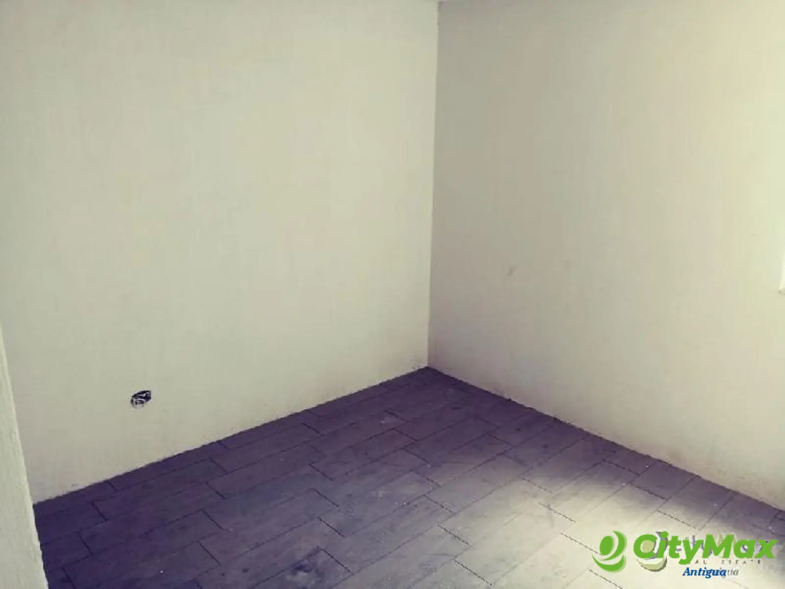 CityMax Antigua vende casa en obra gris en Santa Lucia - foto 4