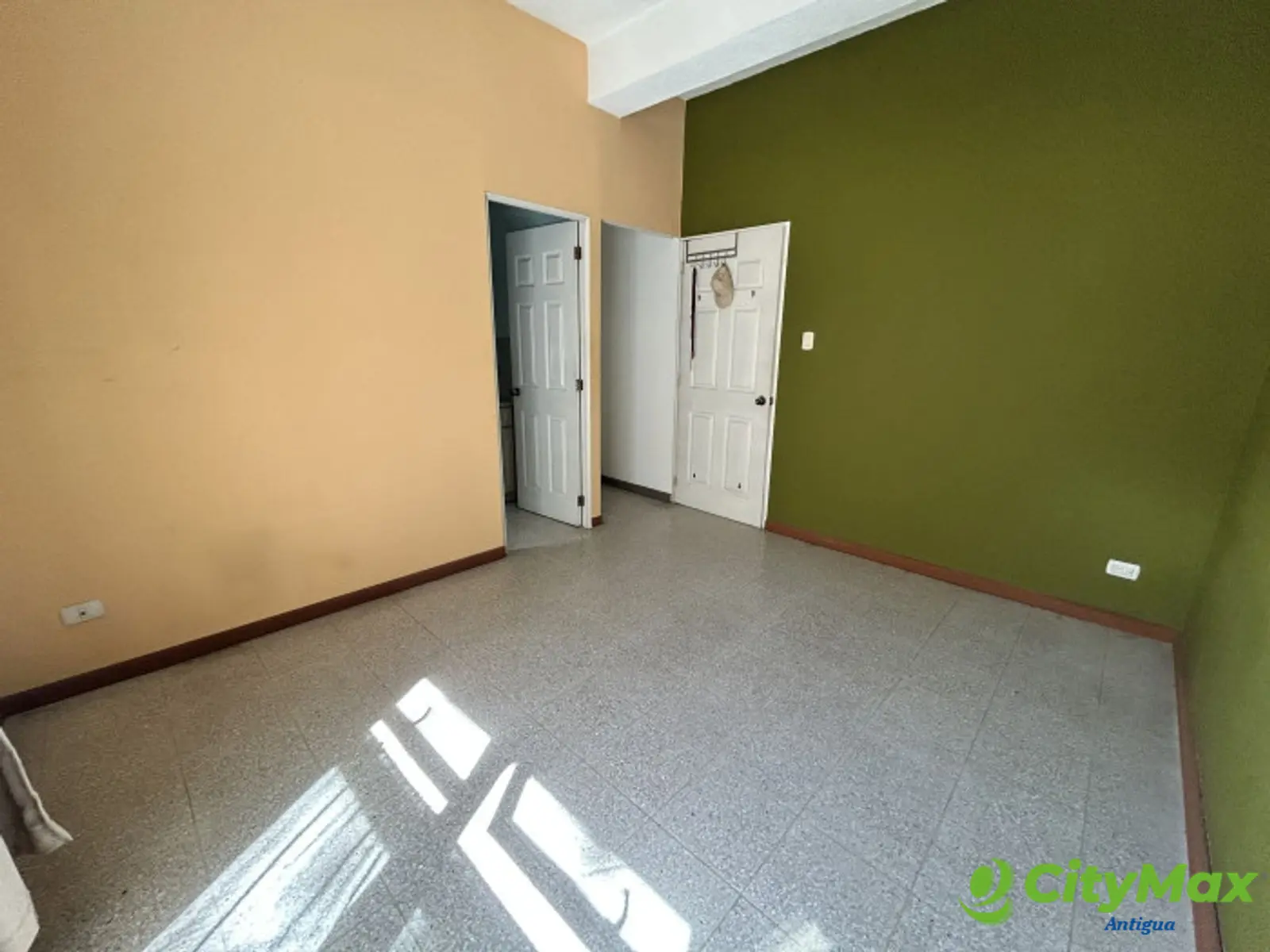 Casa en Venta en San Lucas con Amplio Jardín Privado - foto 14