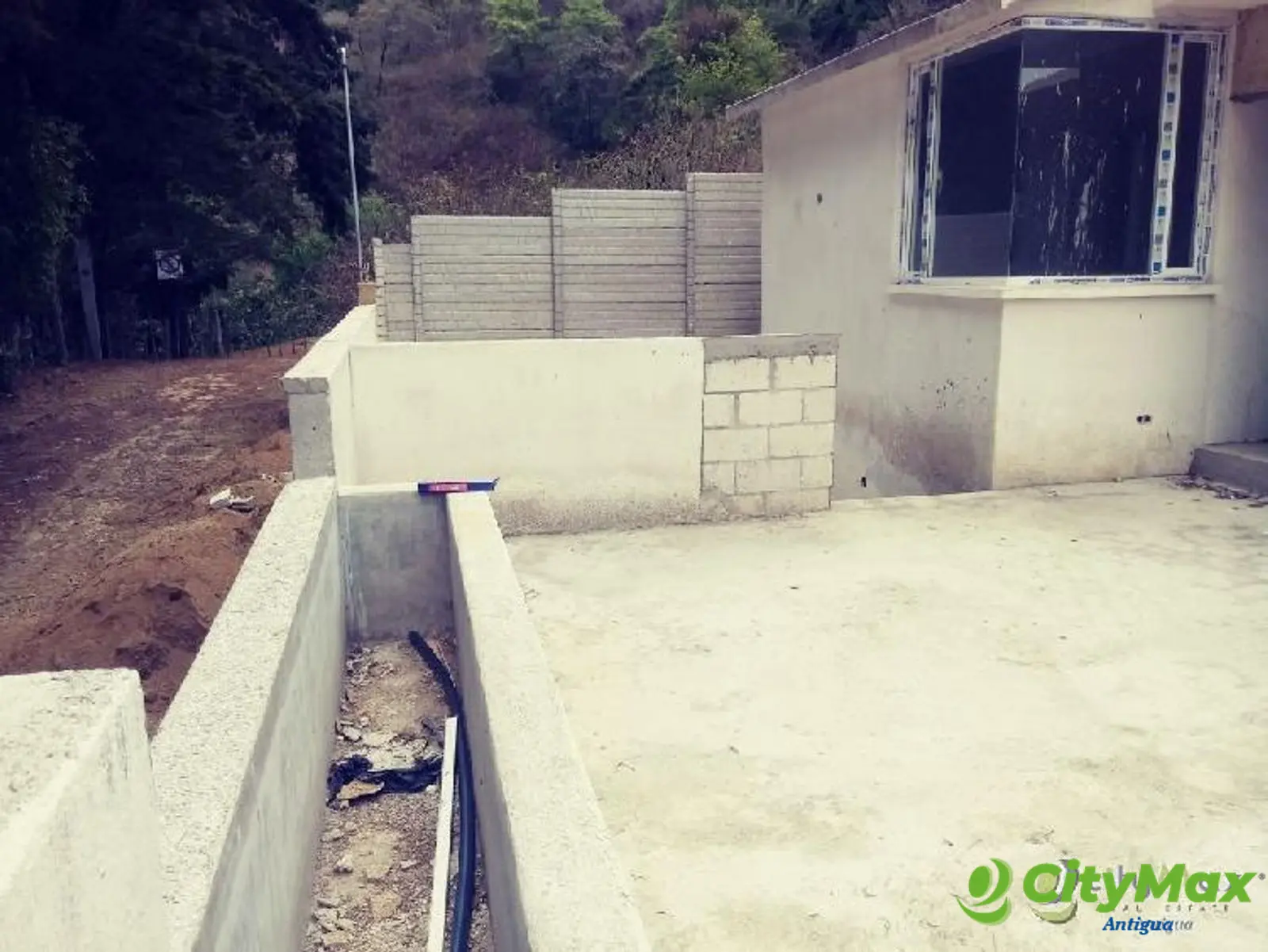 CityMax Antigua vende casa en obra gris en Santa Lucia - foto 8