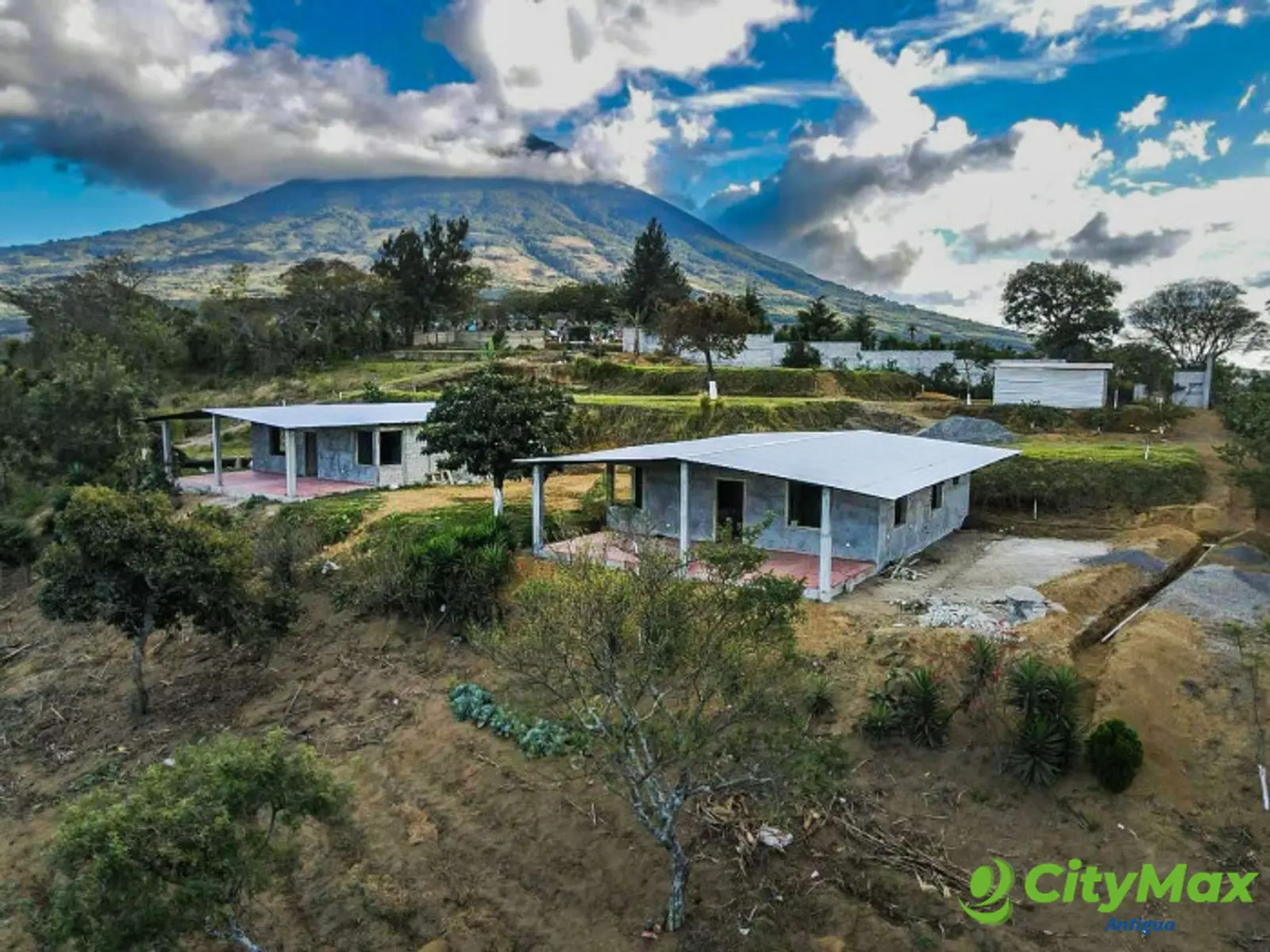 Se vende casa tipo cabaña en San Lorenzo el Cubo - foto 2