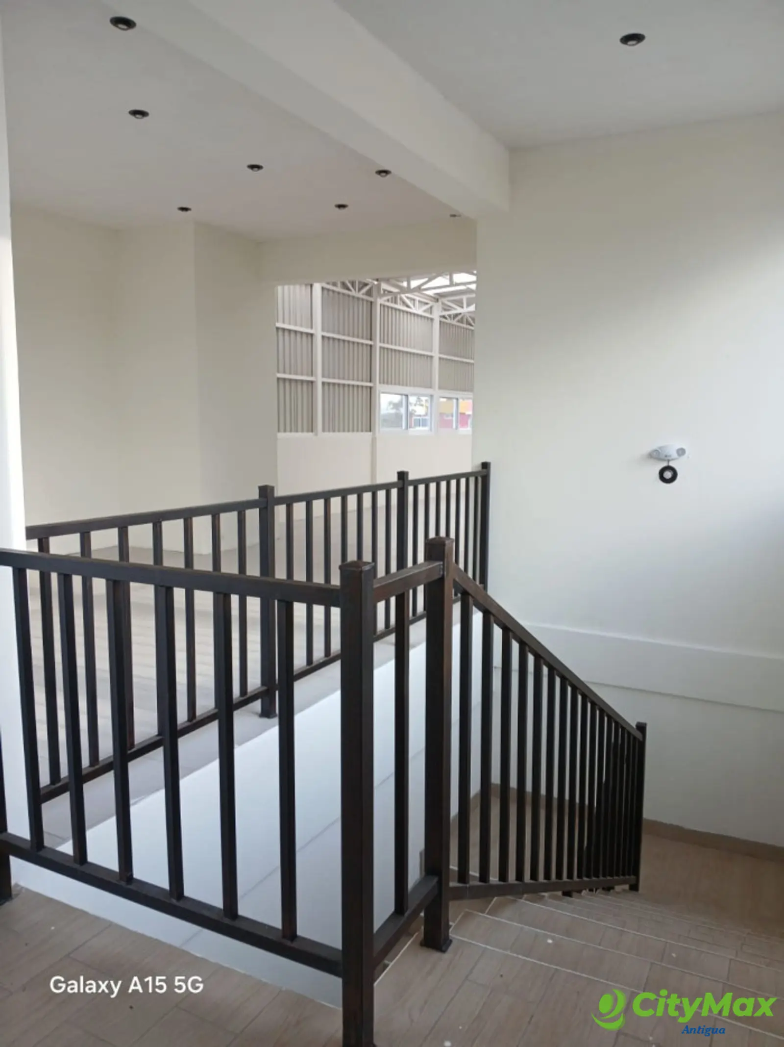 Edificio Comercial en Renta el Centro de Chimaltenango - foto 12