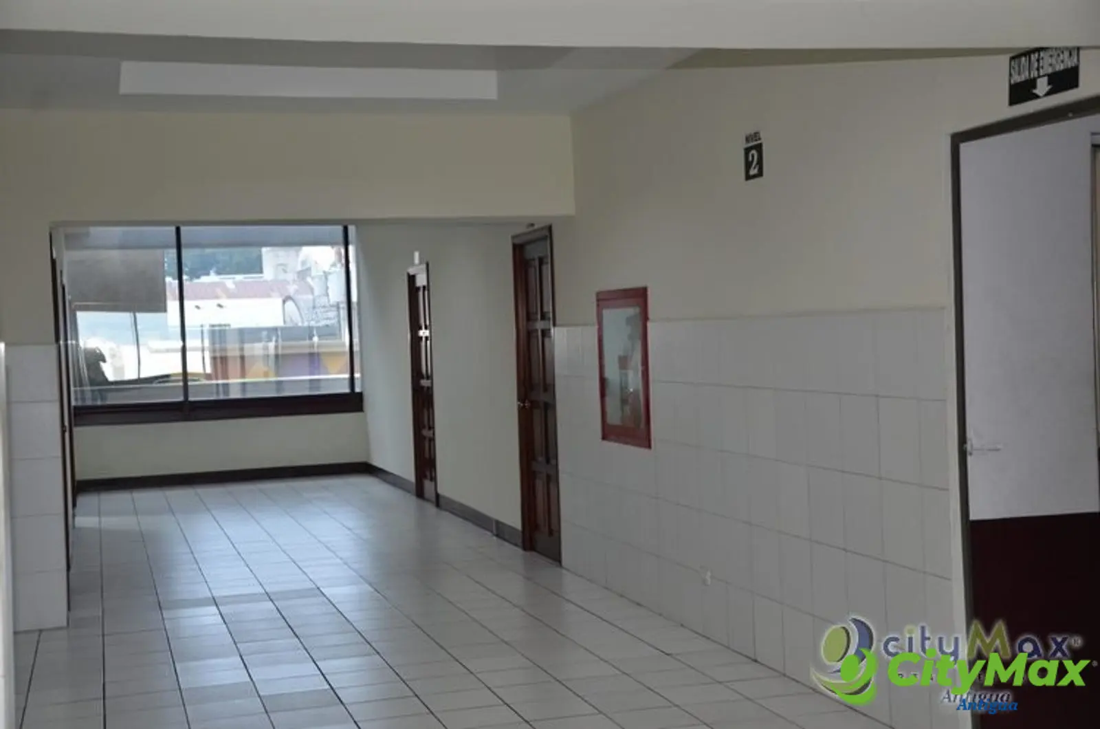 CityMax Antigua vende edificio sobre calzada roosevelt! - foto 5