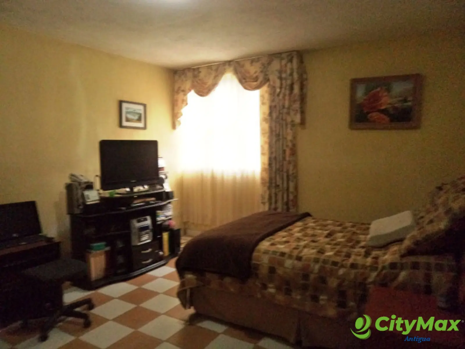 Casa amplia Venta y Renta en San Lucas Sacatepéquez - foto 11