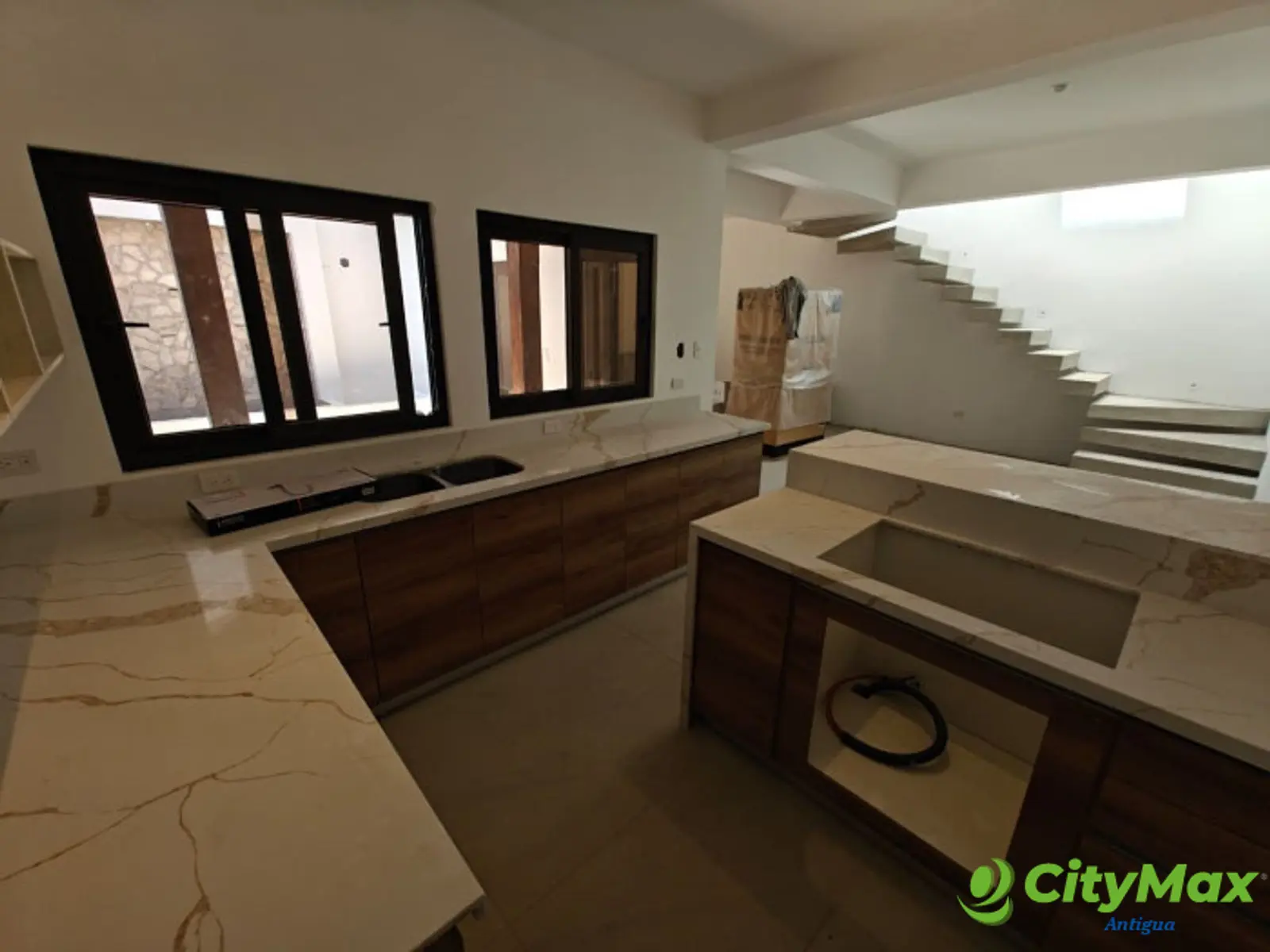 Casa en venta Portal de las Rosas San Miguel Dueñas - foto 4