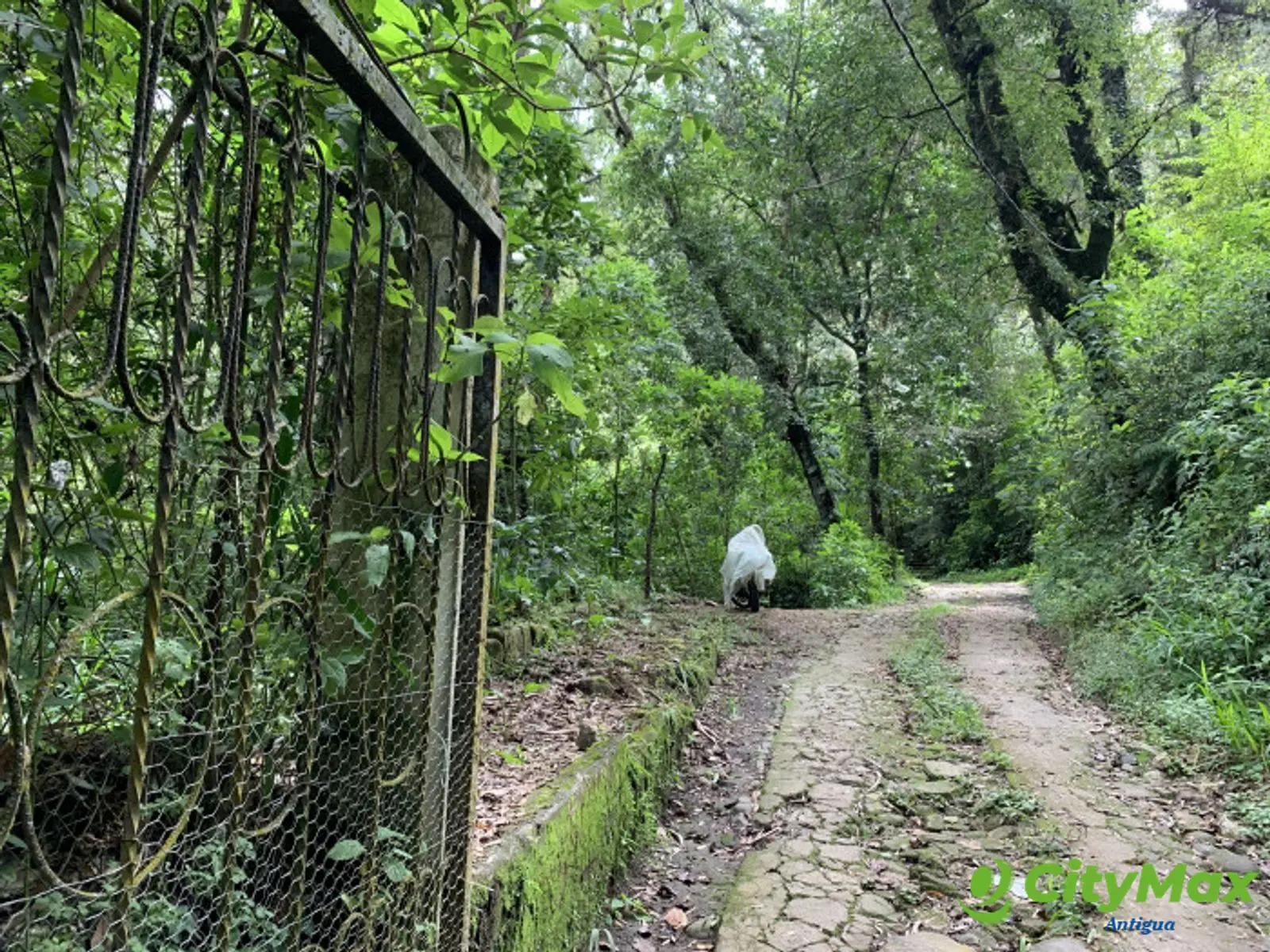Finca en venta en Santiago Sacatepequez - foto 12