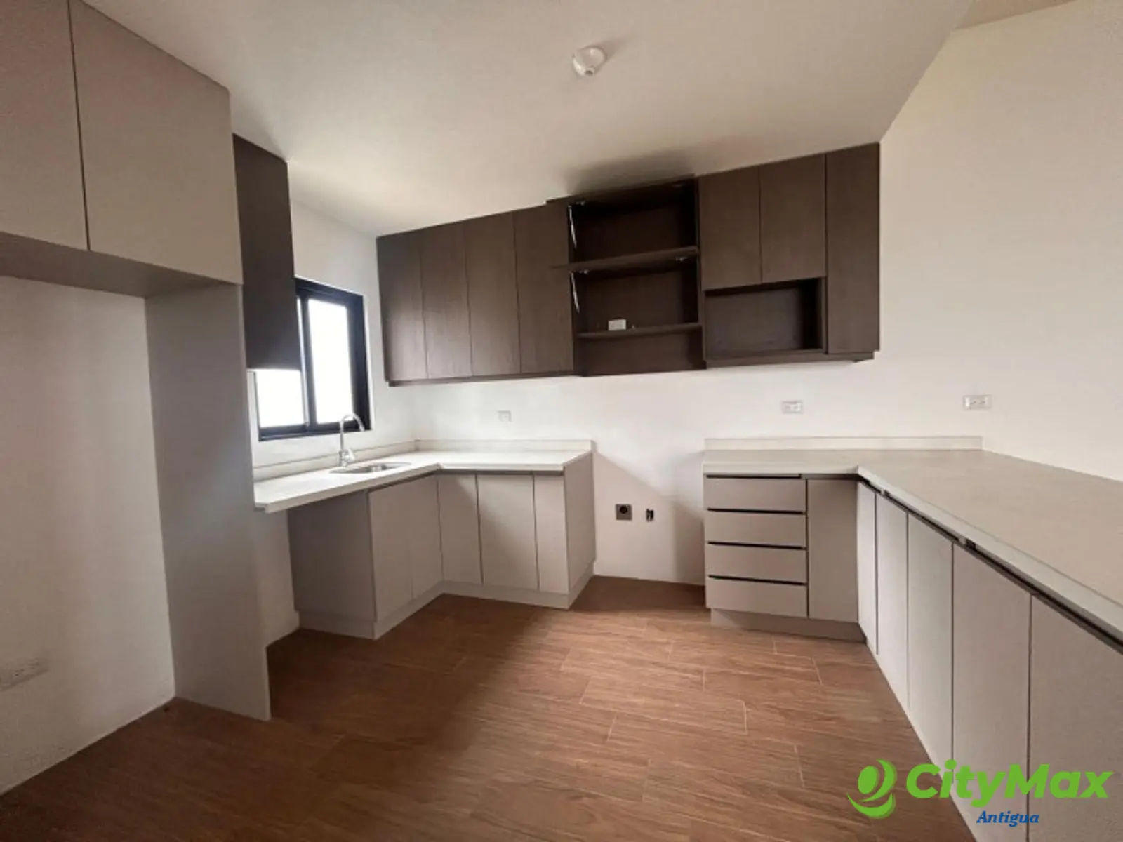Casa en venta Residencial cercano a Antigua Guatemala - foto 2