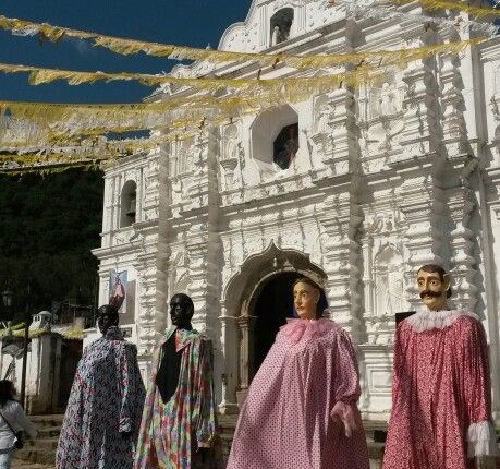 Santa Ana; aldea de Antigua Guatemala, ideal para inversión por su cercanía al casco urbano, tranquilidad y cultura.